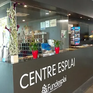 https://centre-esplai-hostel.top-hotels-tarragona.com